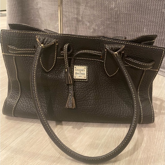 Dooney & Bourke Medium East/West Tote - Picture 2 of 13